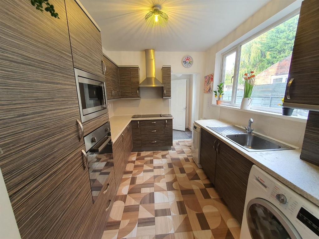 Property photo 3 of 10 Crpk5311.Jpg