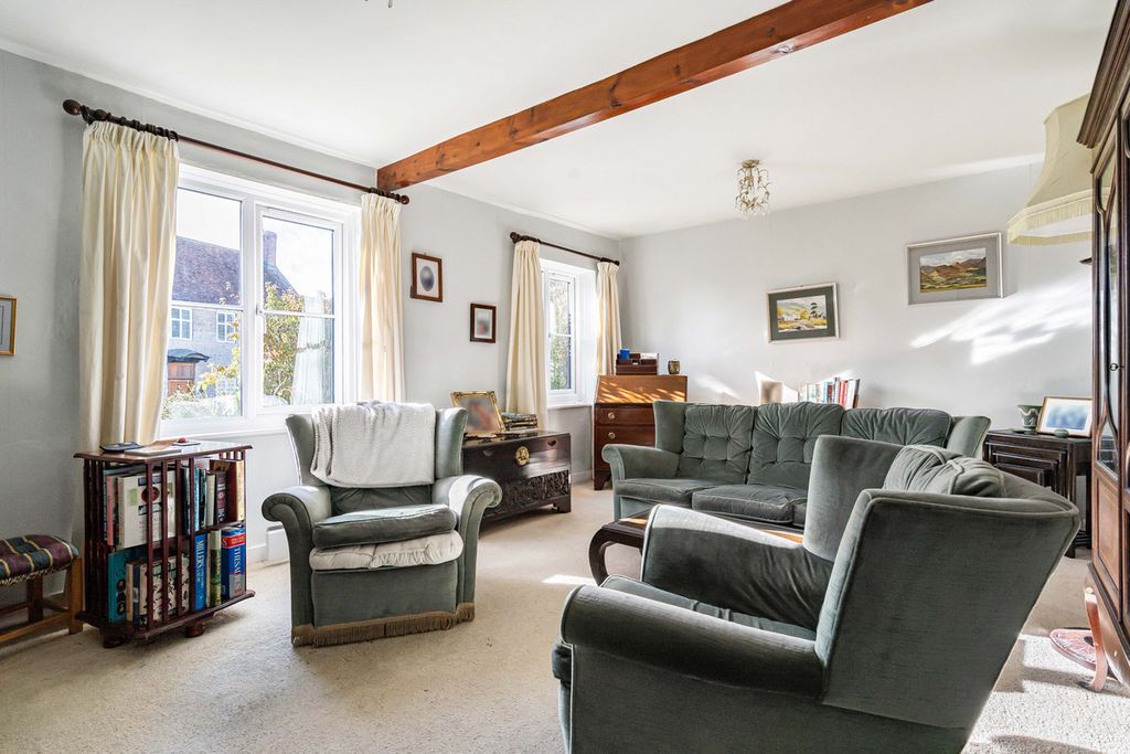 Property photo 2 of 29