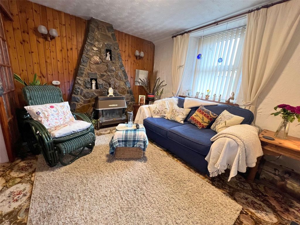 Property photo 2 of 14 Picture No. 09