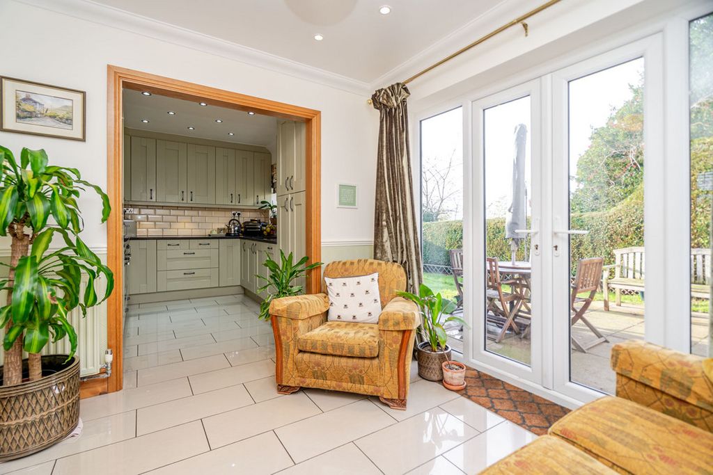 Property photo 3 of 30