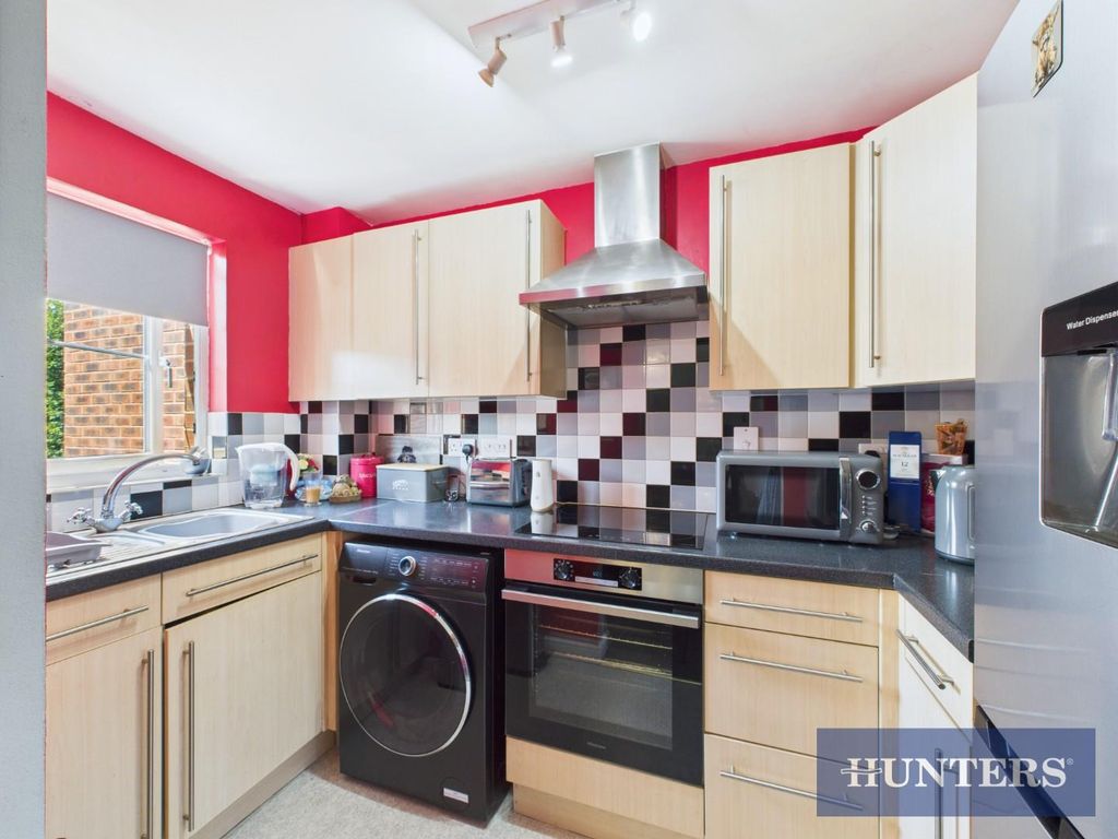 Property photo 3 of 9 Cam05333G0-Pr0149-Still009.Jpg