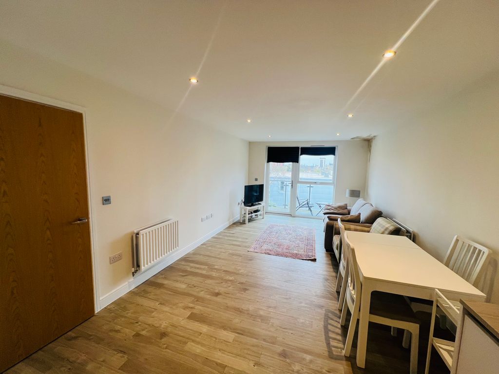 Property photo 3 of 13 Living Room