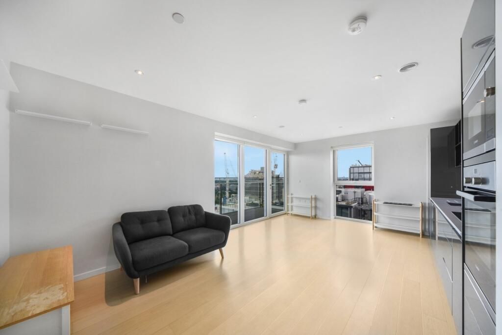 Property photo 2 of 12