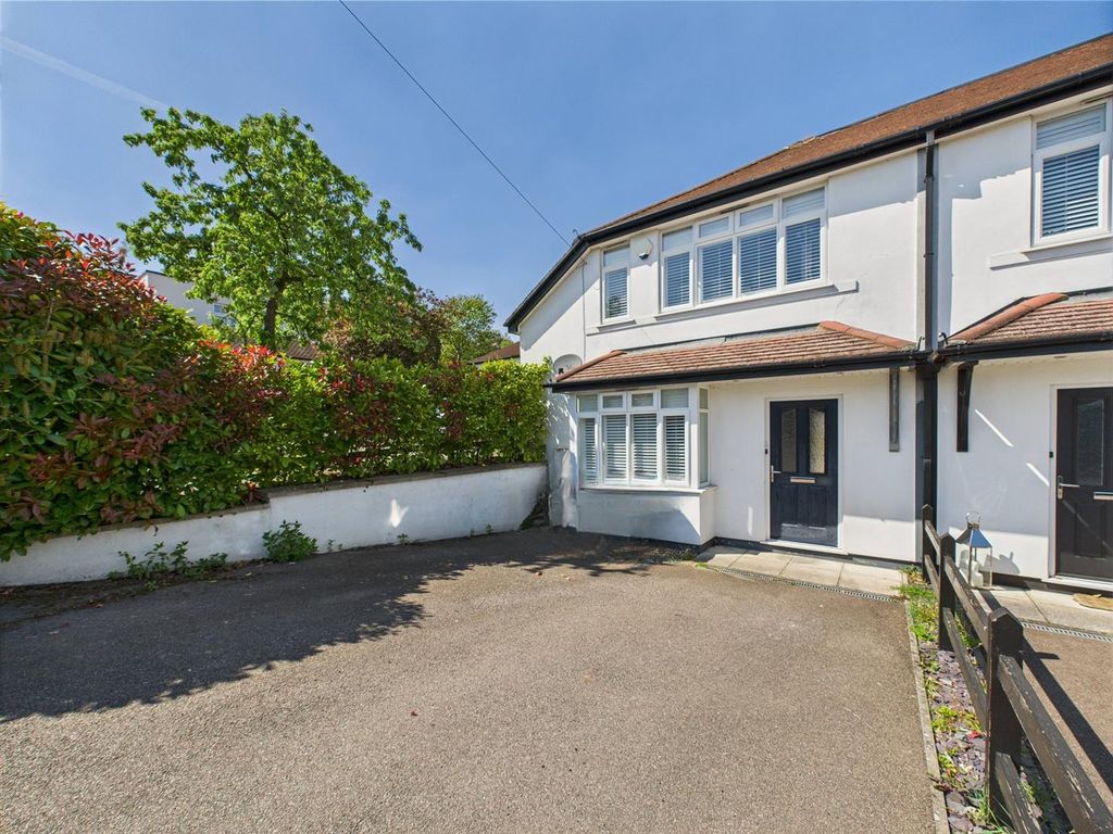Property photo 1 of 20 Cam02885G0-Pr0370-Still023.Jpg