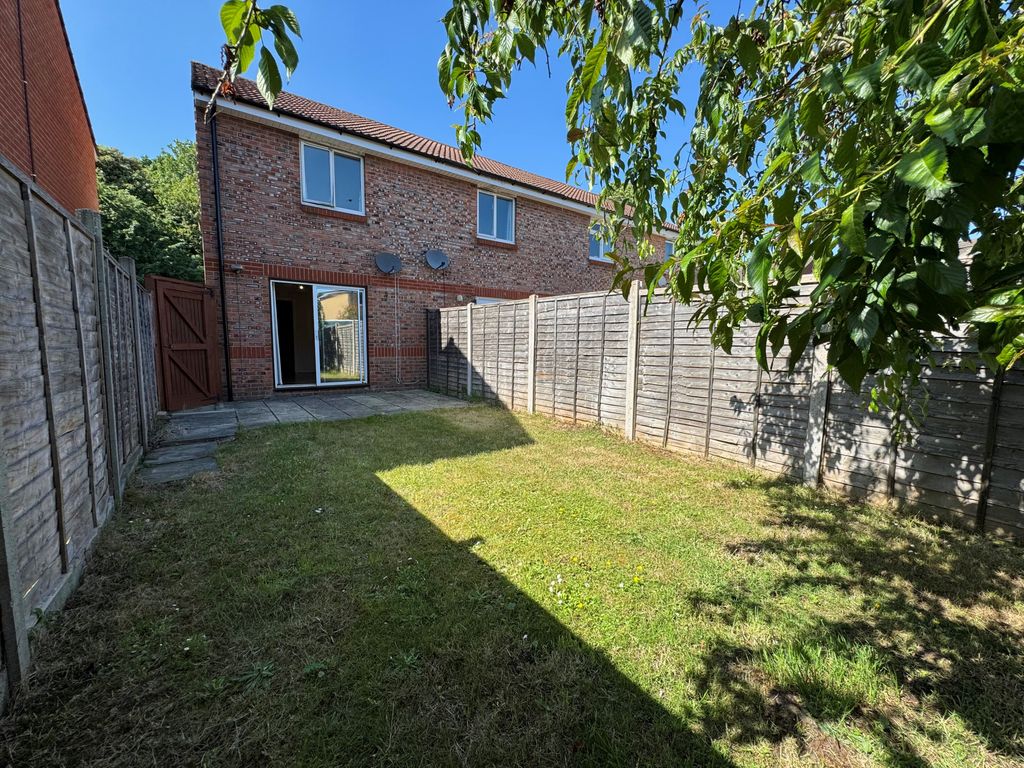 Property photo 2 of 8 Rear