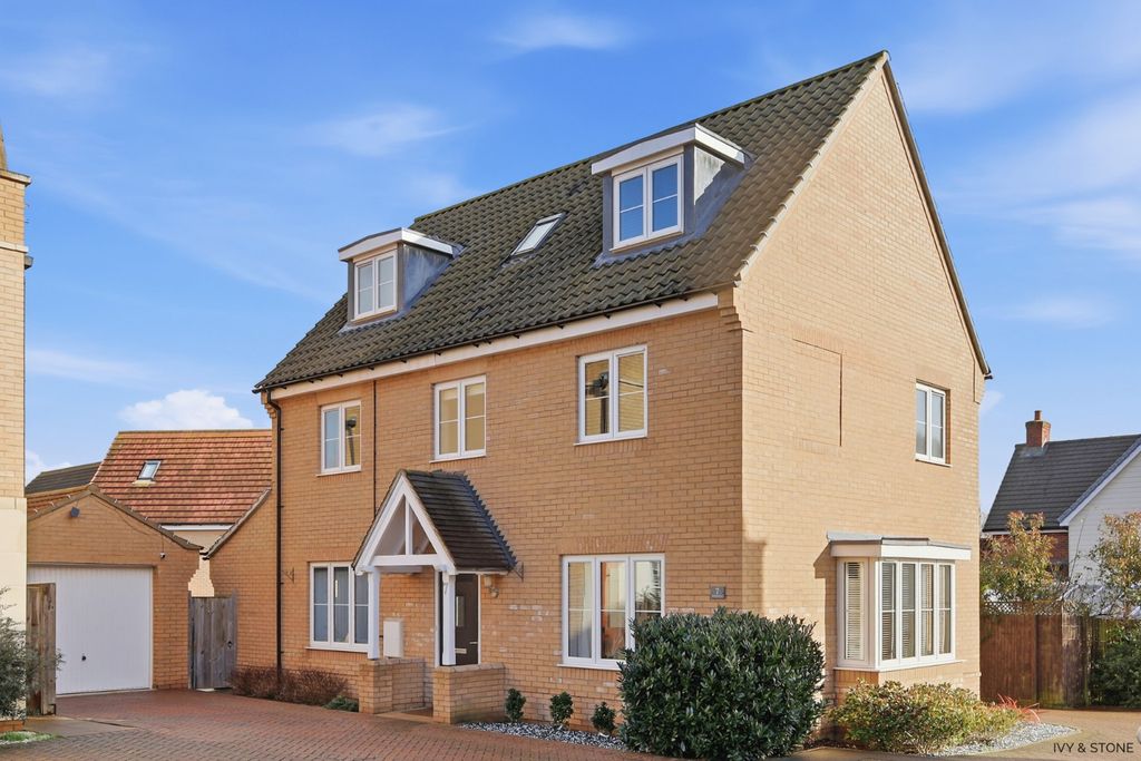 Property photo 1 of 37 4856150