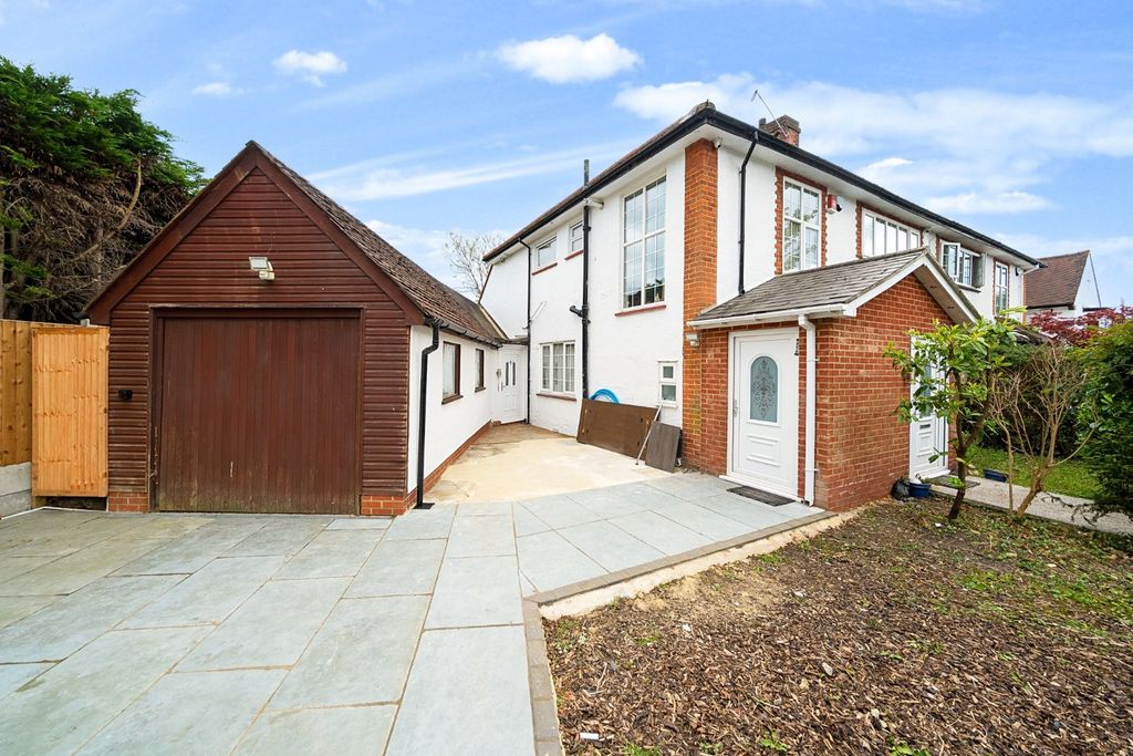Property photo 3 of 16 Picture No. 03