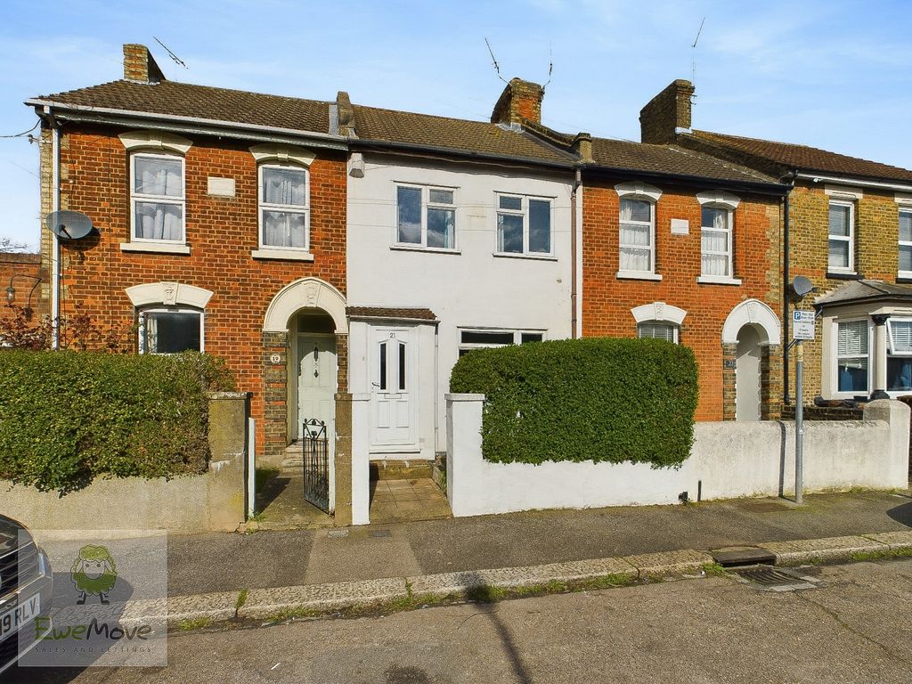 Property photo 1 of 16 View Of The Front Of The Property