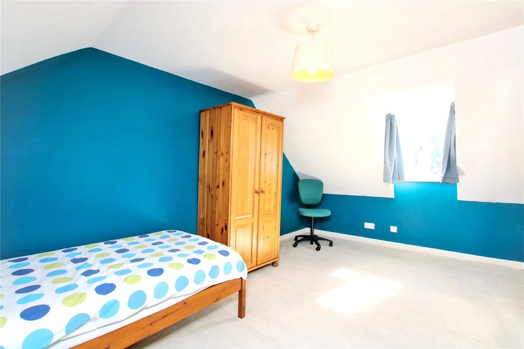 Additional image 13 of 4 bed semi-detached house for salePalace Gardens, Kirkwall KW15