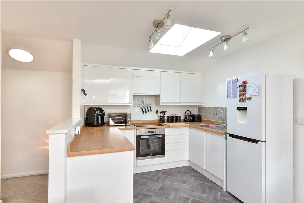 Property photo 3 of 7 Lounge/ Kitchen / Diner