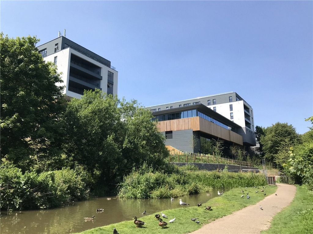 Property photo 1 of 3 Picture No. 01