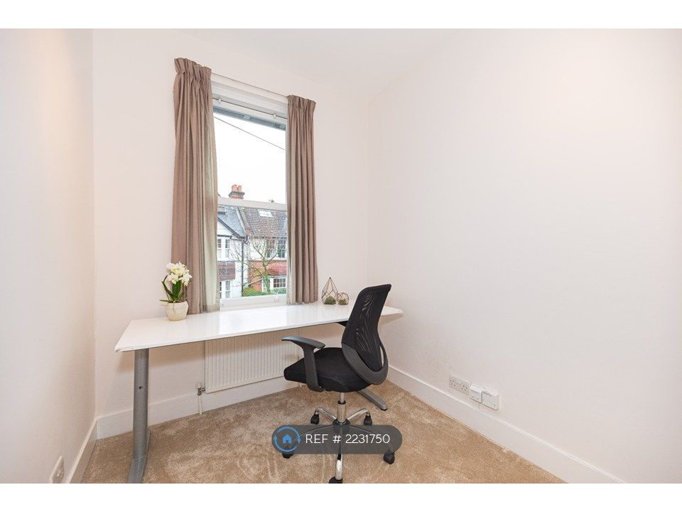 Property photo 2 of 4