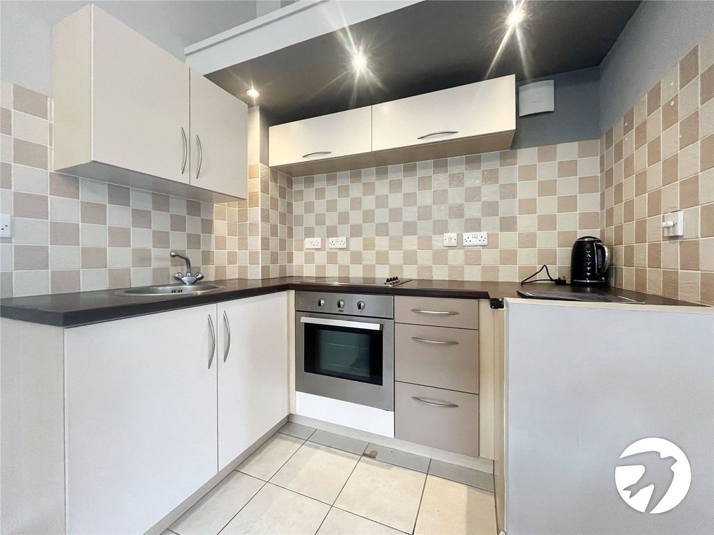 Property photo 2 of 10 Picture No. 25