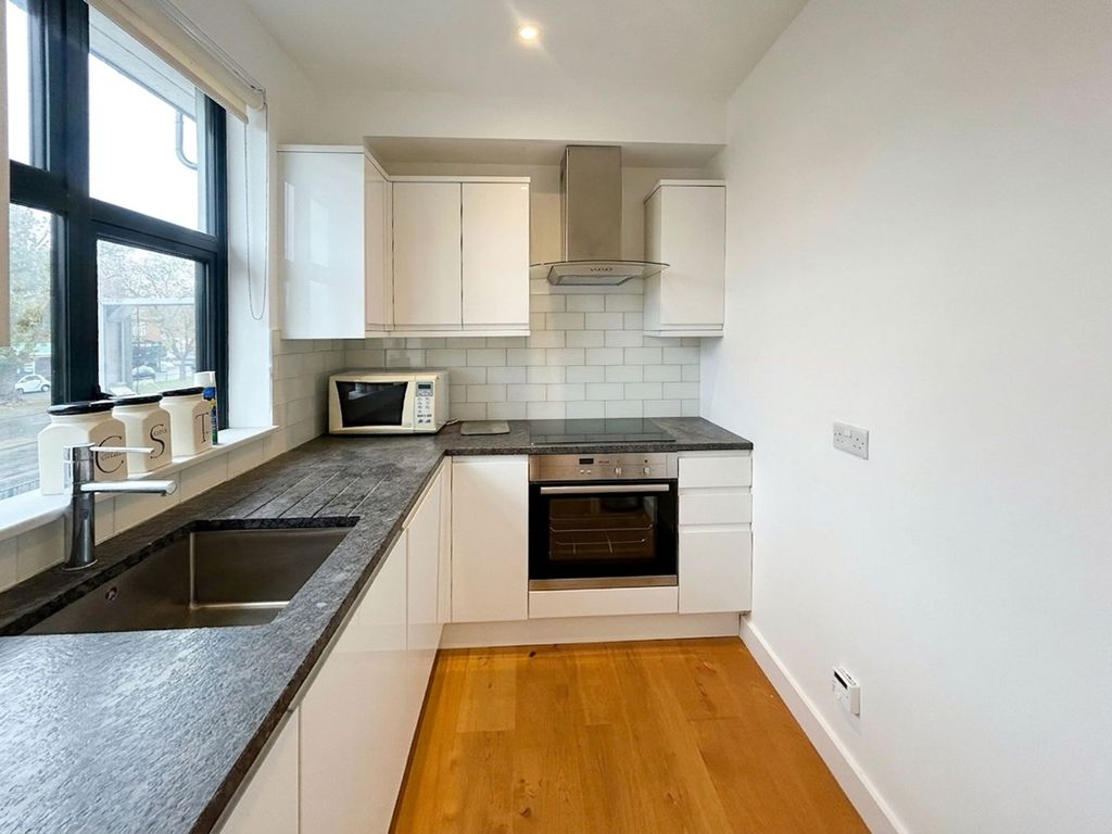 Property photo 2 of 4