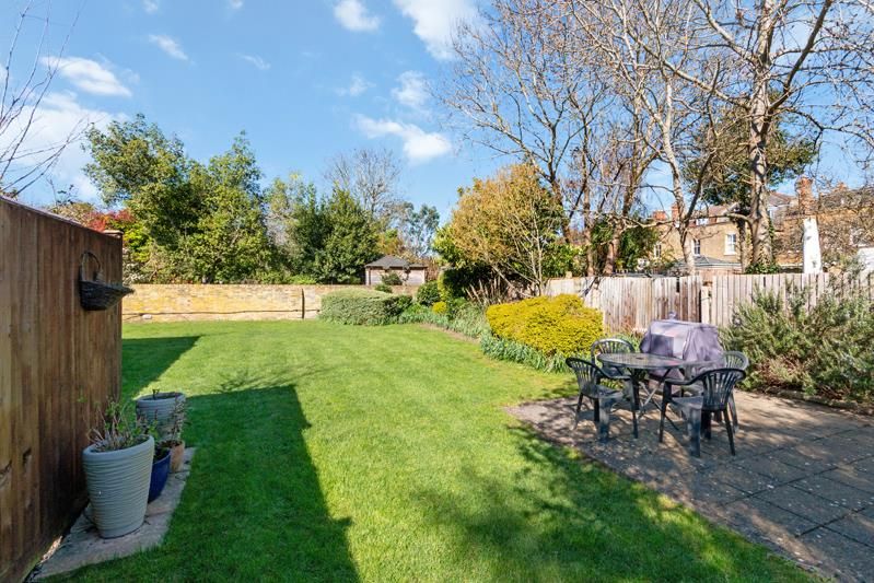 Property photo 1 of 12 Grove Park Road 41-43 Flat 8 Ph13 Lr.Jpg