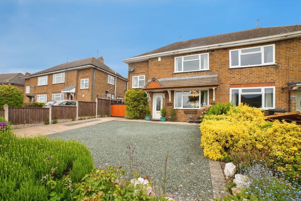 Property photo 3 of 33