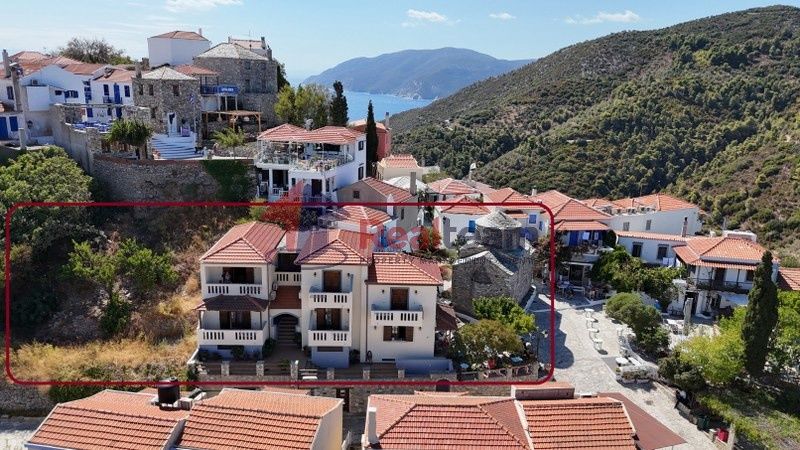 Property photo 1 of 25