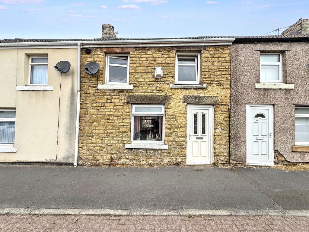 Property photo 1 of 2