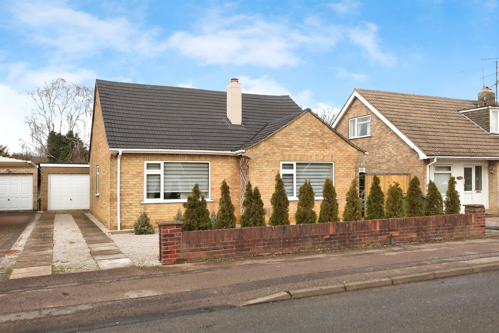 Property photo 1 of 27 Outside