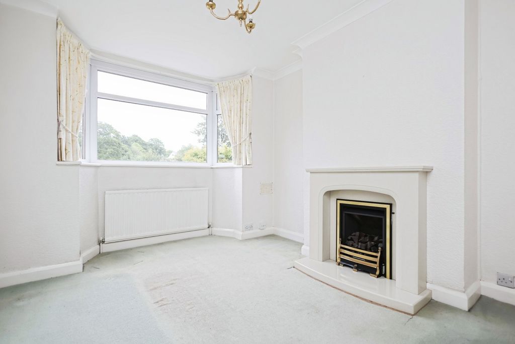 Property photo 2 of 16 Photo