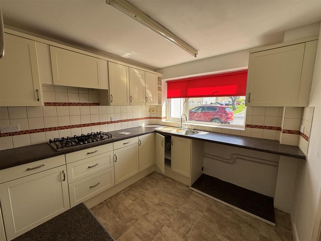 Property photo 2 of 12 Img_9312.Jpeg