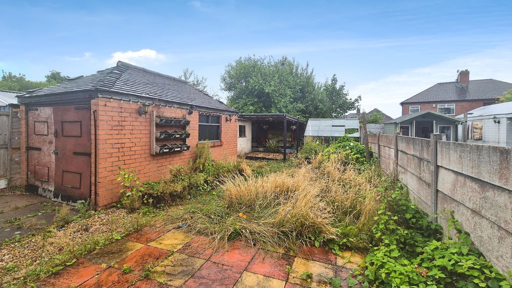 Property photo 2 of 15 Fa7B9d4B-1000067223
