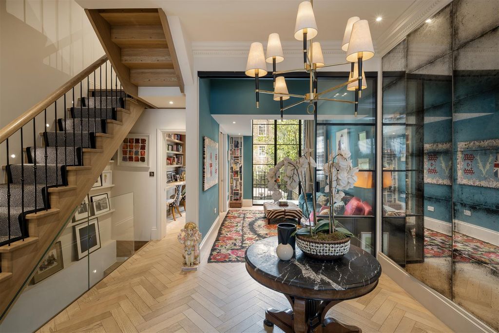 Property photo 2 of 23 Maskells-11, Shalcomb Street-18_Hi.Jpg