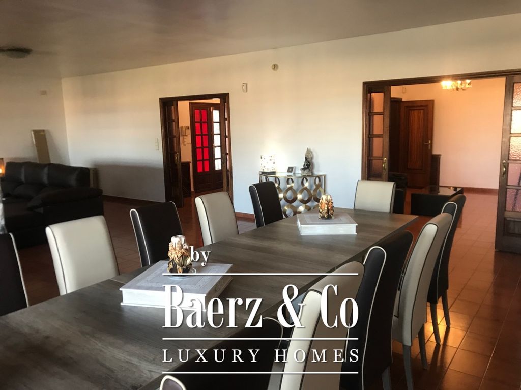 Property photo 3 of 35