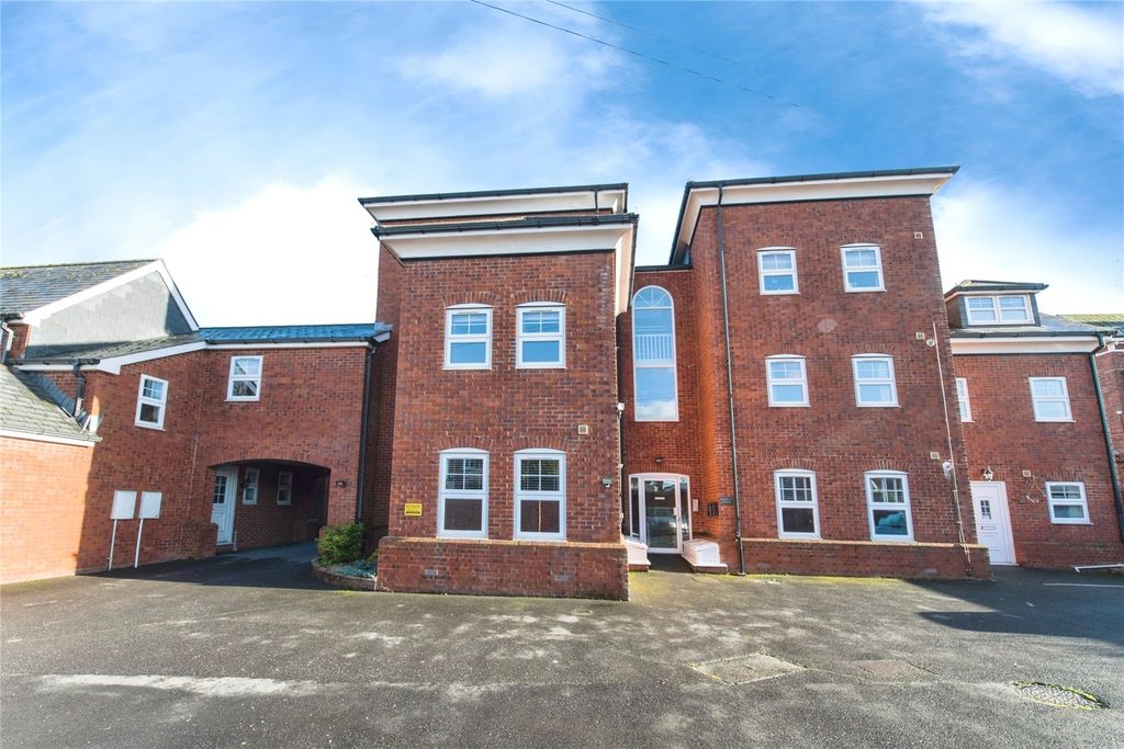 Property photo 1 of 11 Picture No. 10