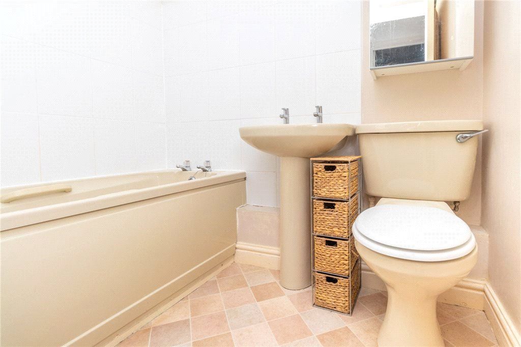 Property photo 3 of 6 Picture No. 13