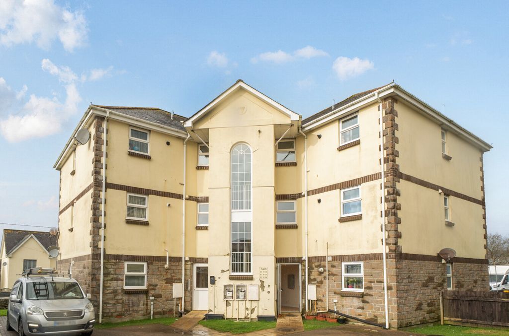 Property photo 1 of 8 1 - 1415920-7-69931Cb...