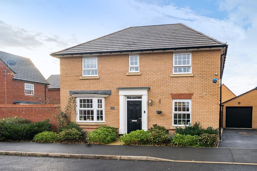 Property photo 1 of 22