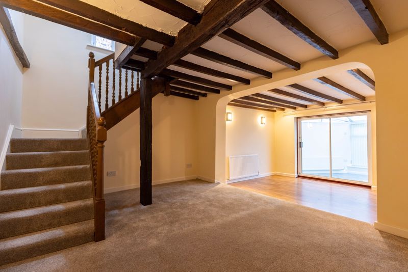 Property photo 2 of 19 Photo 11