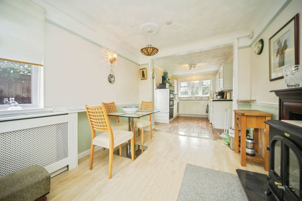 Property photo 3 of 17 Pbox-Img.Jpg