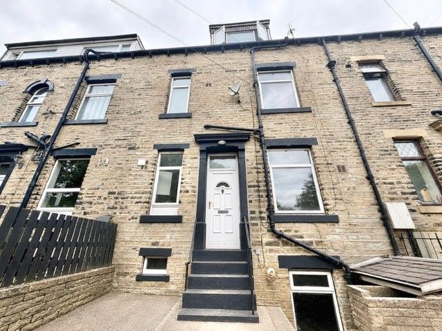 Property photo 1 of 5