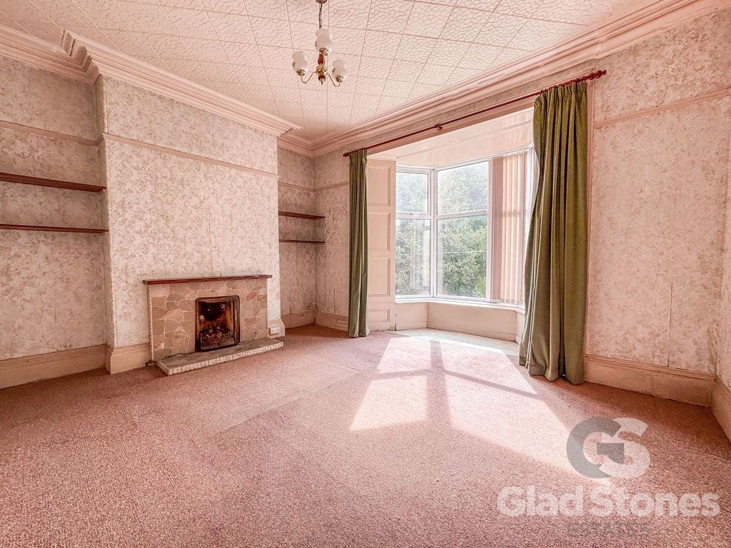 Property photo 3 of 22