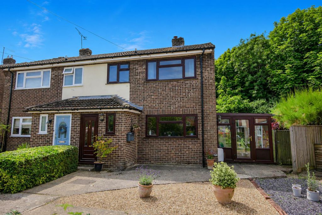 Property photo 1 of 14 Approach