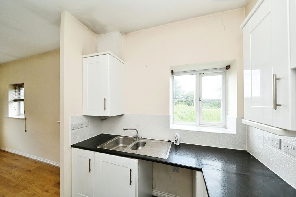 Property photo 3 of 17 Photography
