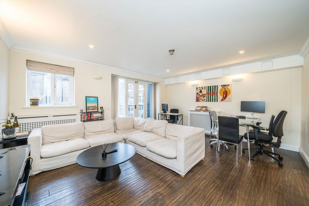 Property photo 2 of 10