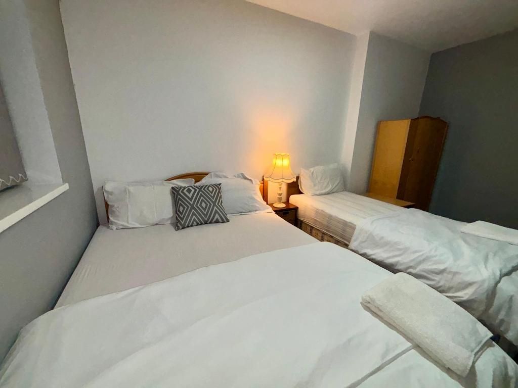 Property photo 3 of 13 Photo 3