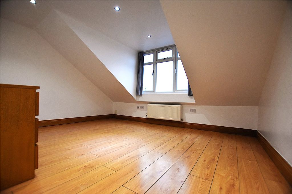 Property photo 2 of 12 Picture No. 12