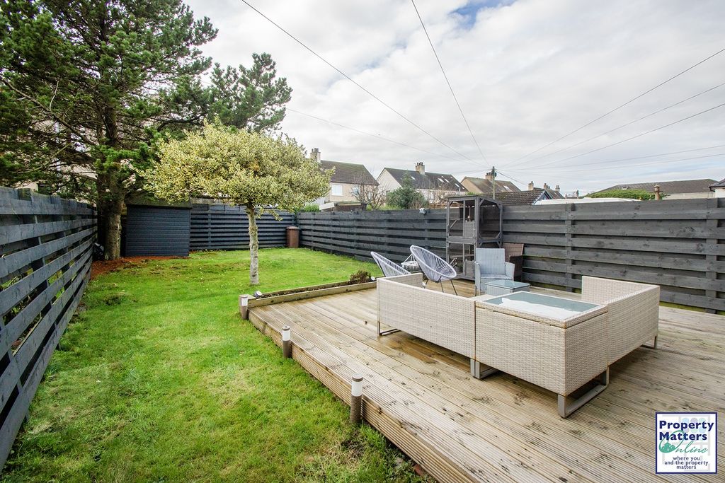 Property photo 3 of 22 Garden