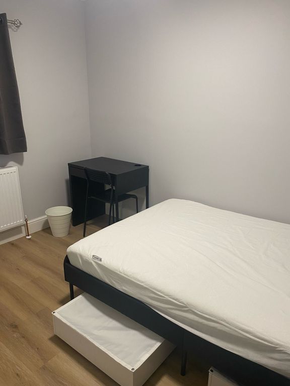Property photo 2 of 43