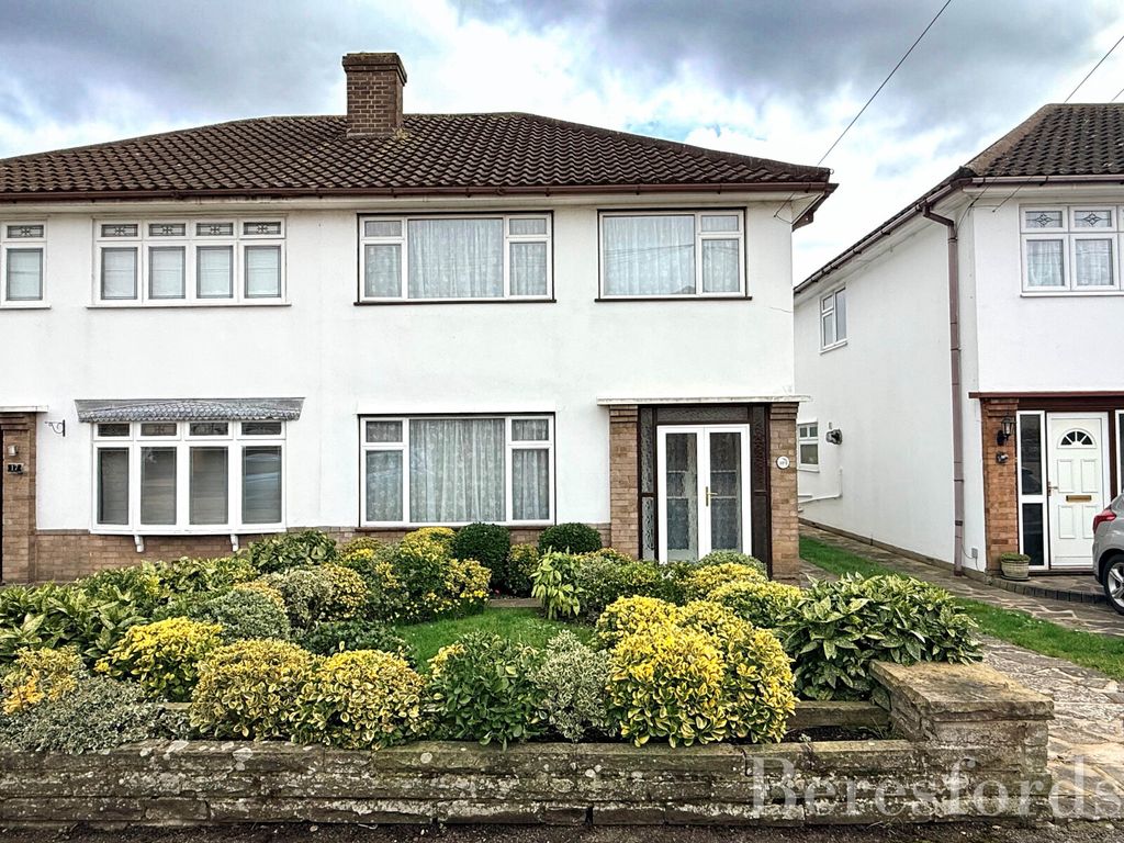 Property photo 1 of 22 Picture No. 05