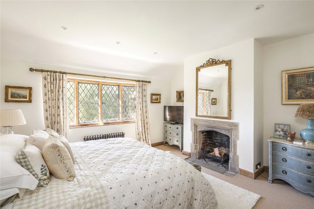 Additional image 11 of 6 bed detached house for saleMinstead, Lyndhurst, Hampshire SO43