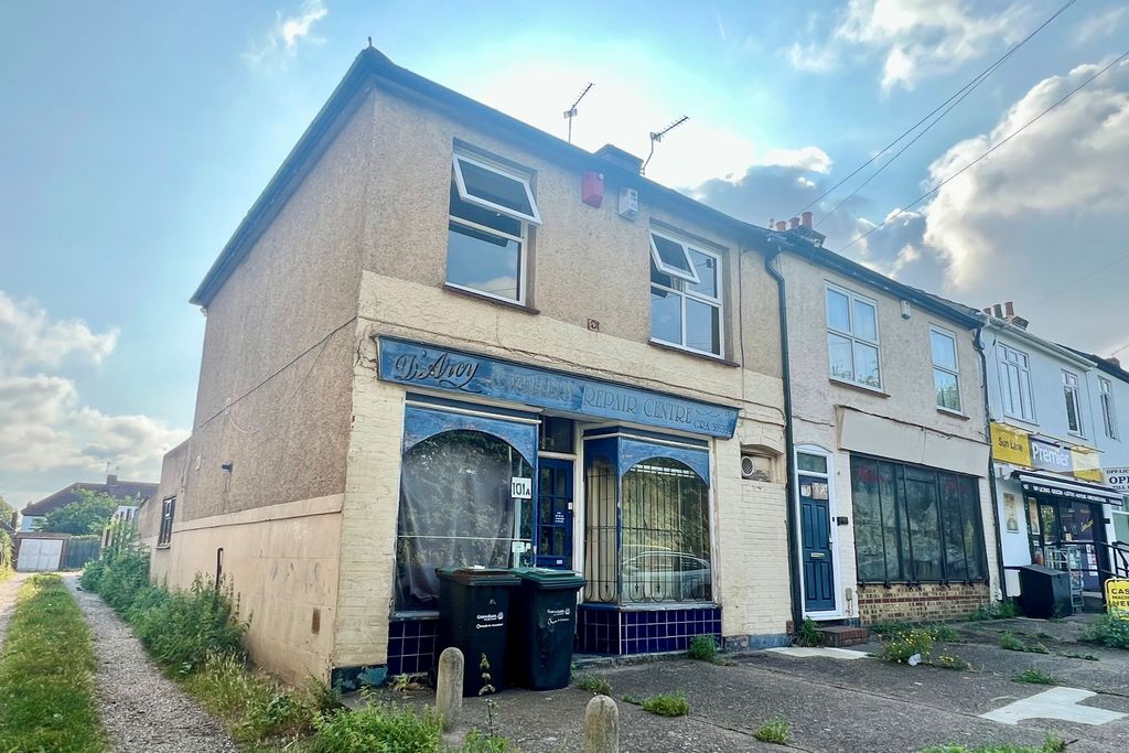 Property photo 1 of 3 101A Sun Lane, Gravesend, Kent, Da12 5Hw