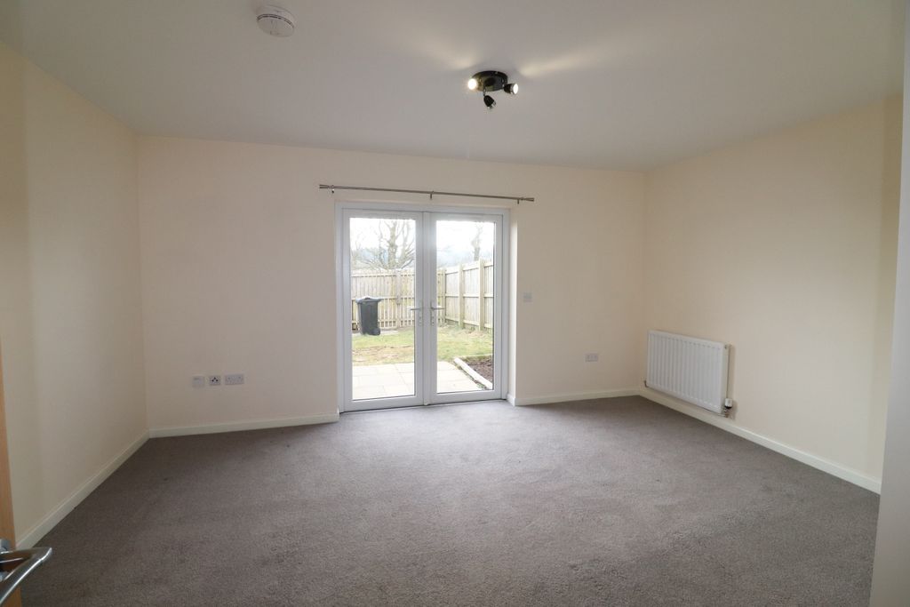 Property photo 2 of 15 Photo 2