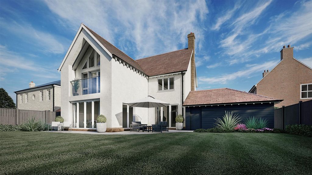 Property photo 2 of 7 Rear 1 (1).Jpg