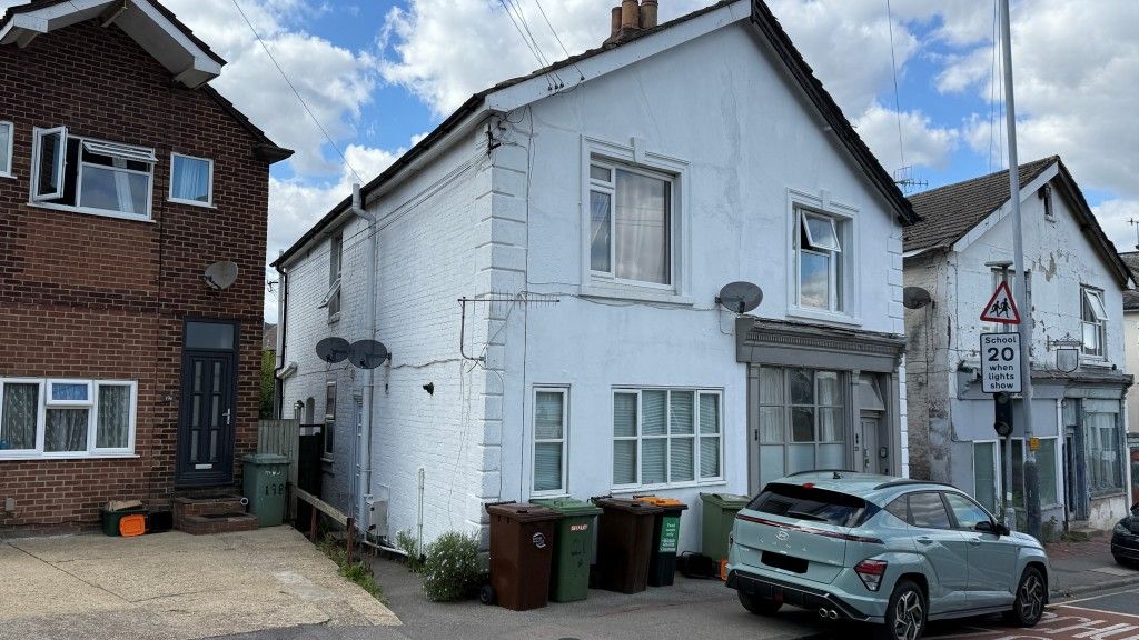 Property photo 1 of 1 Semi-Detached Block Of Flats