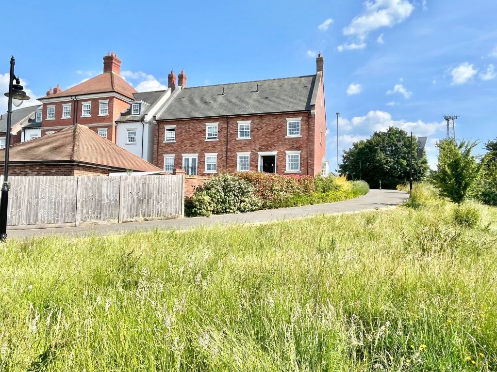 Property photo 1 of 21